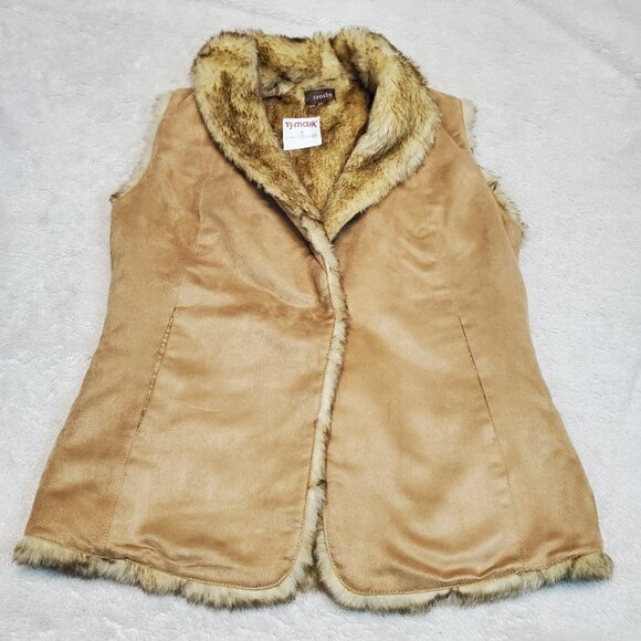 NWT Crosby. Bohemian Y2K Romantic Preppy Party Tan Faux Suede Faux Fur Vest S - Picture 1 of 8
